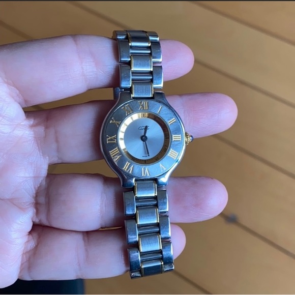 Authentic Cartier watch - Picture 10 of 11